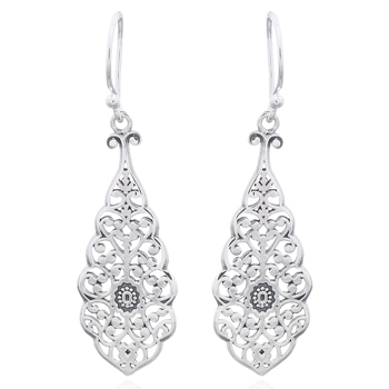 Aretes
